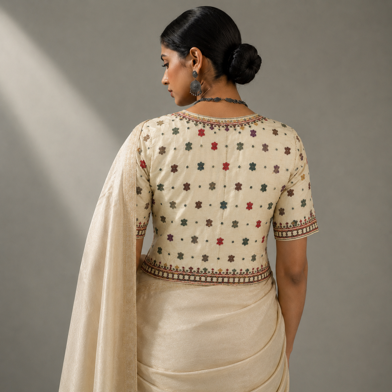 Cream Mutwa Hand Embroidered Kanchli
