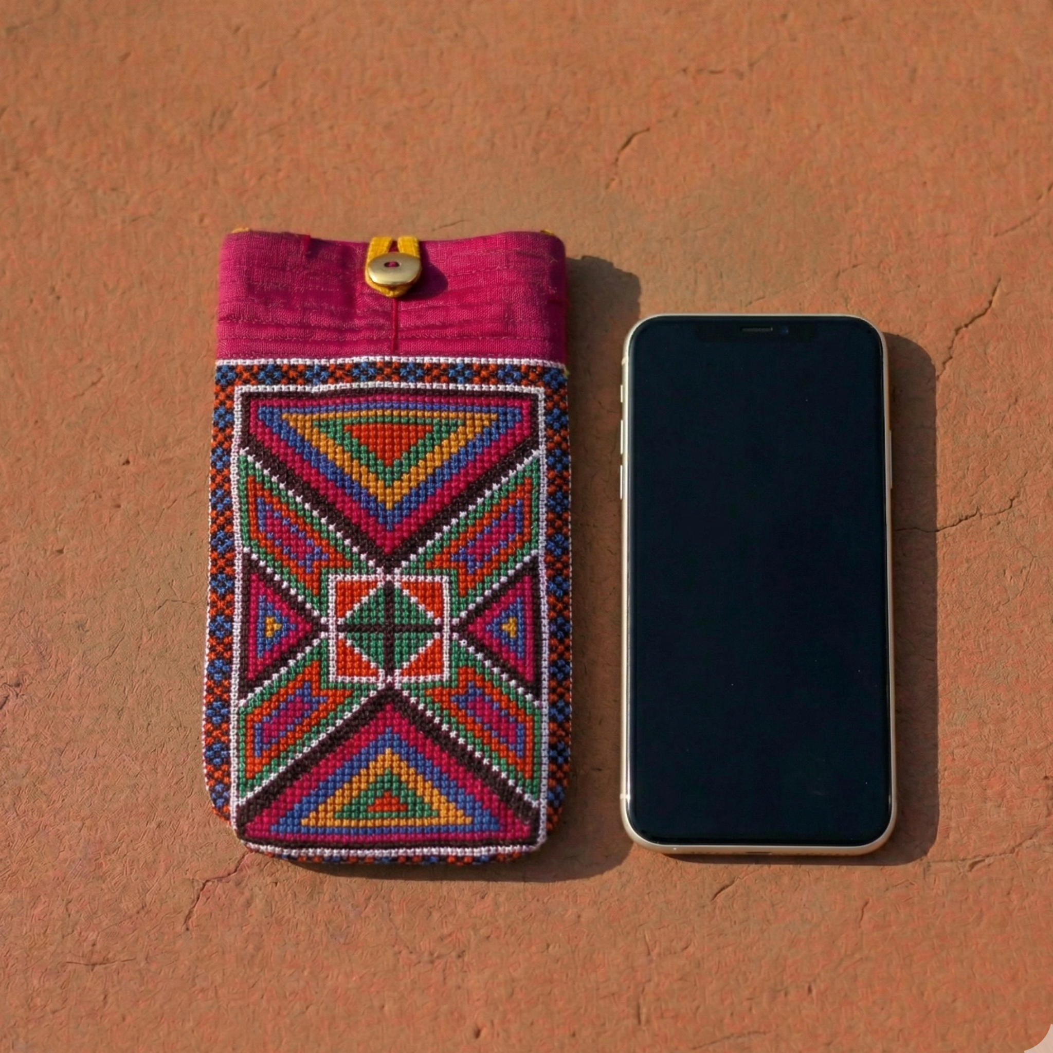 Mobile Pouch
