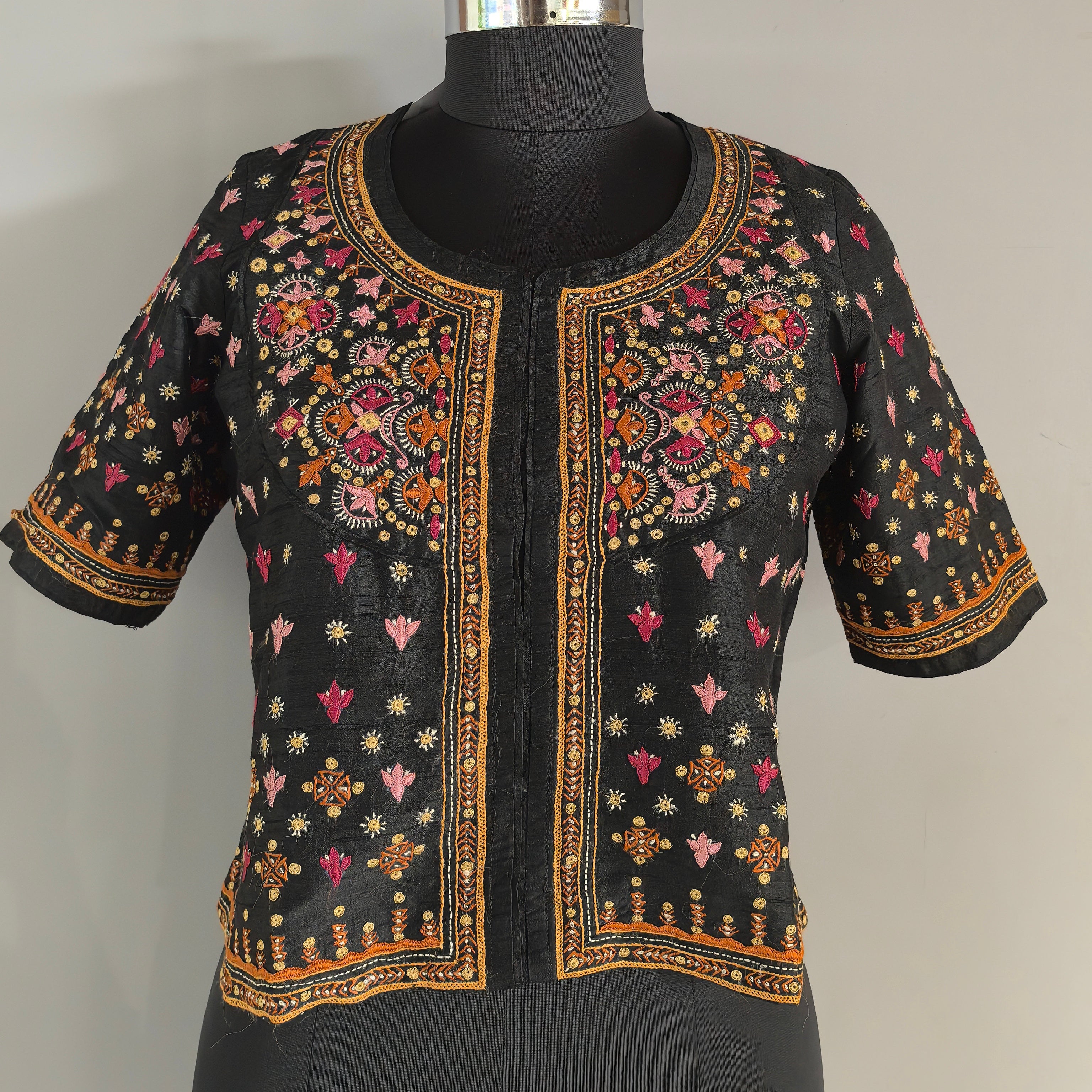 Black Pakko Hand Embroidered Kanchli