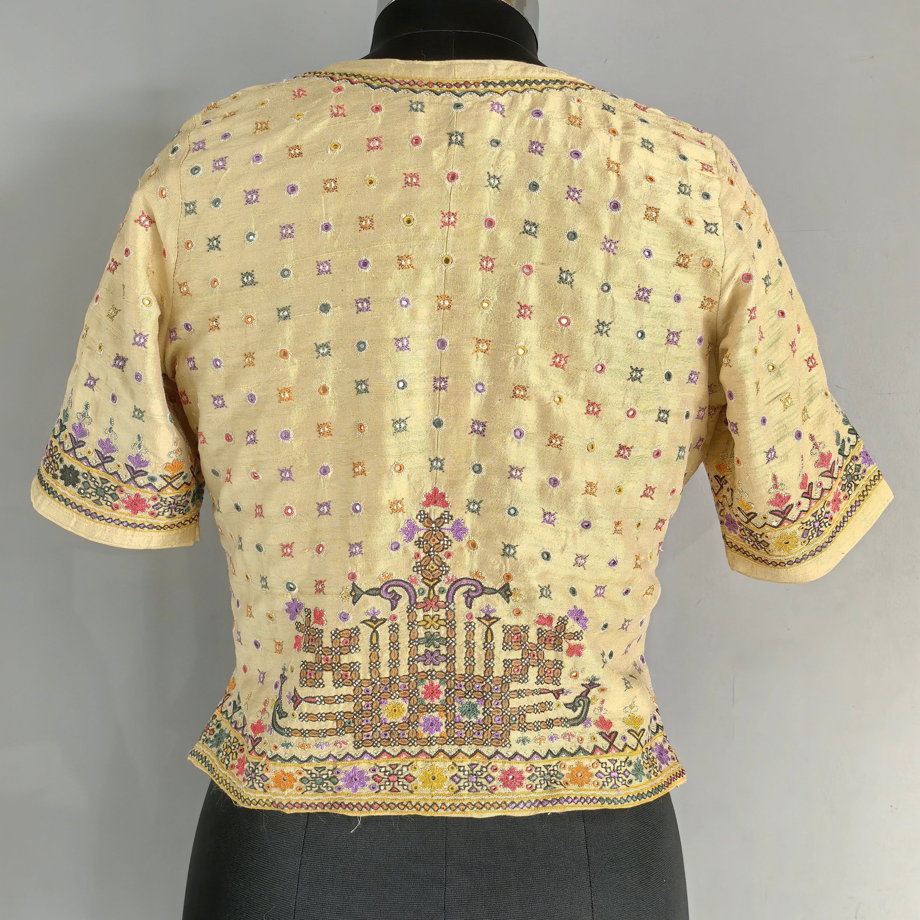 Beige Mutwa Hand Embroidered Kanchli