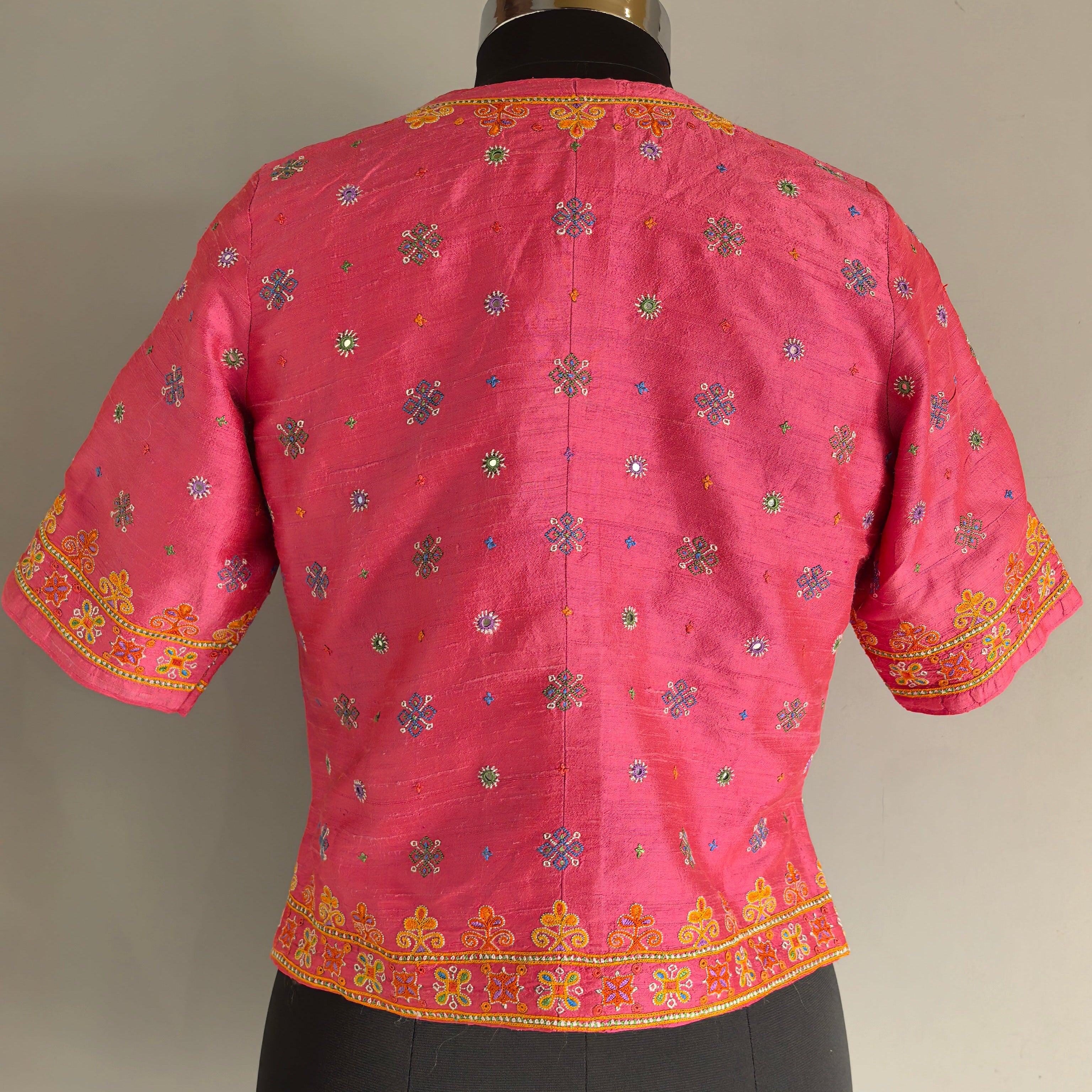 Light Pink Ahir Hand Embroidered Kanchli